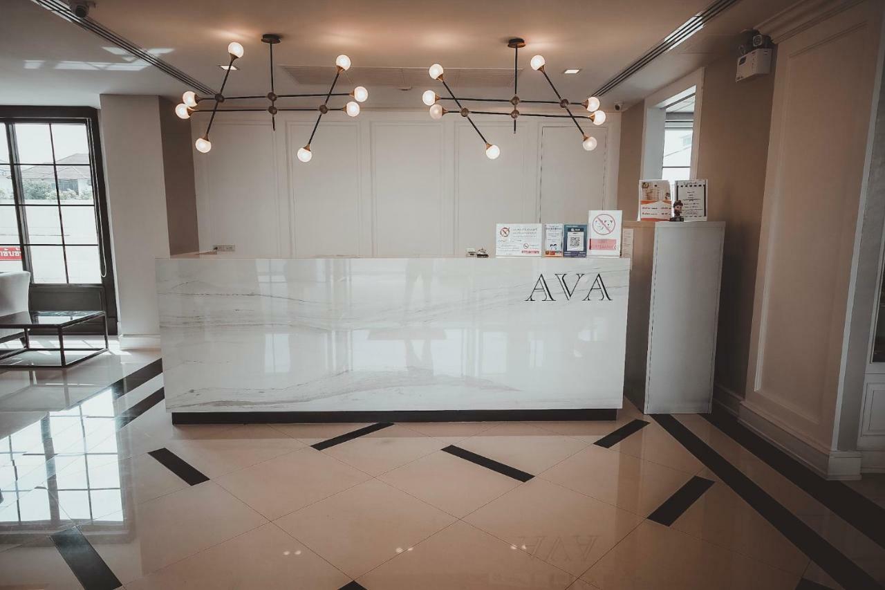 Ava Hotel Фитсанулок Екстериор снимка